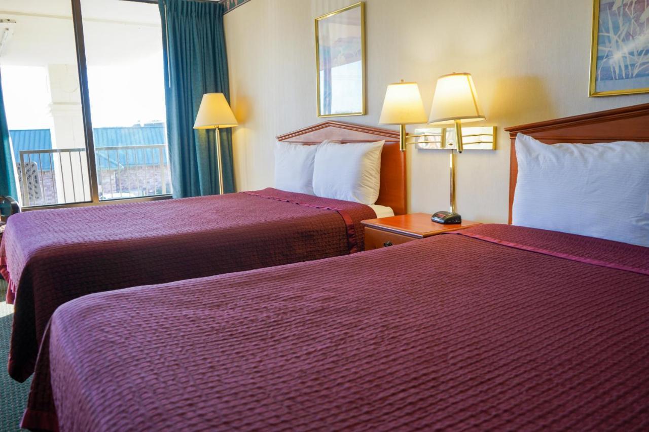 Sunset Inn Clarksville Esterno foto